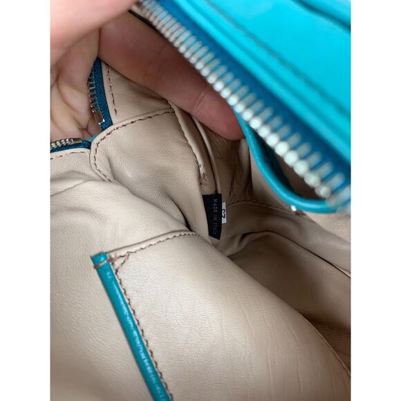 PRADA Pavone Blue Nappa Antique Leather Crossbody Camera Bag Zip Handheld RARE - Picture 3 of 12